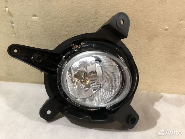 Туманная фара левая спортейдж KIA sportage 08-10
