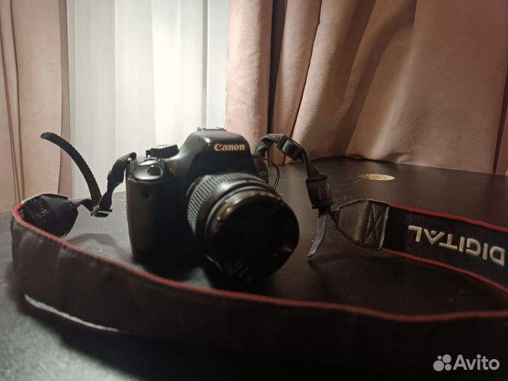 Зеркальный фотоаппарат canon 550d