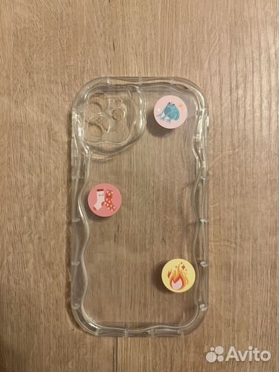 Чехлы на iPhone 11