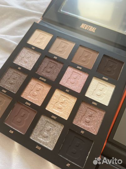 Палетка теней beauty bay в Москве
