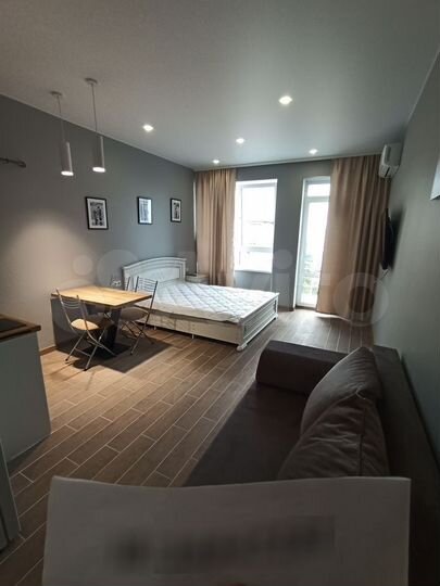 Квартира-студия, 38 м², 2/9 эт.