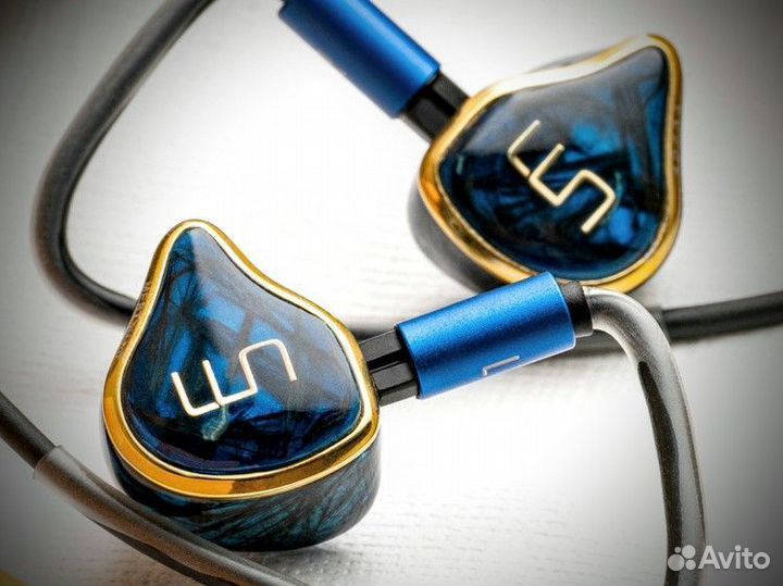 Astell Kern SE300 + UM Mest MK3 / Новые в Москве