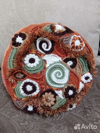 Диванная подушка