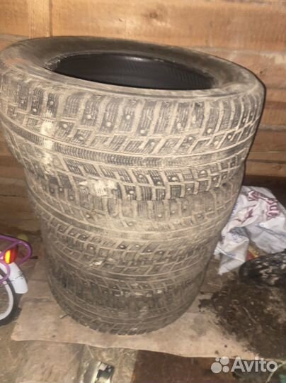 Kumho I'Zen KW22 215/60 R16 99T