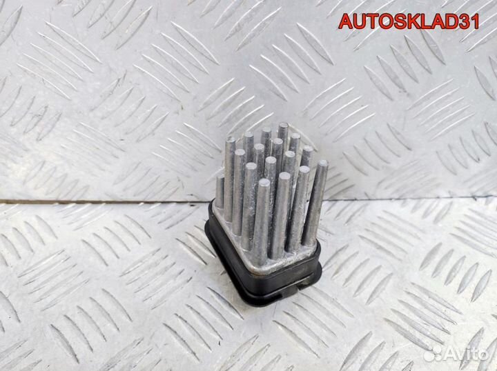 Резистор отопителя Opel Zafira B 90566802