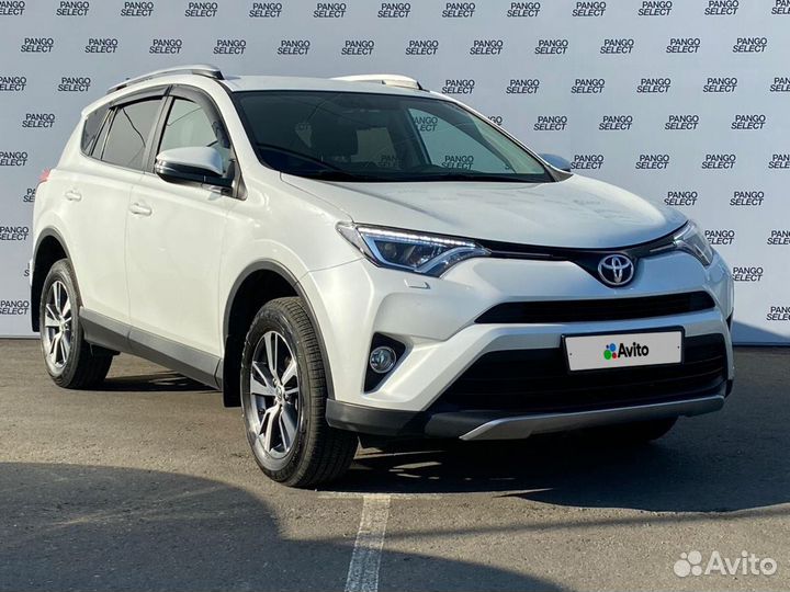 Toyota RAV4 2.2 AT, 2019, 104 975 км