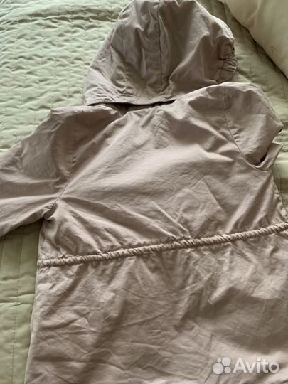 Бронь вещи пакетом Ветровка