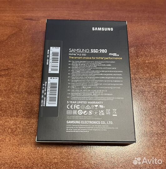 Накопитель Samsung 980 SSD 500GB M.2 MZ-V8V500BW