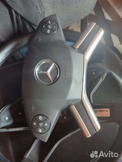 Руль на mercedes