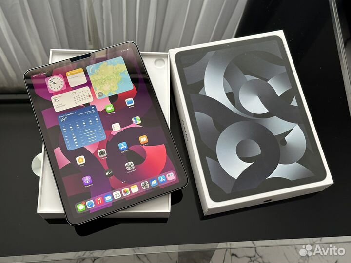 iPad Air 5 (2022) M1 256Gb Wi-Fi Space Gray