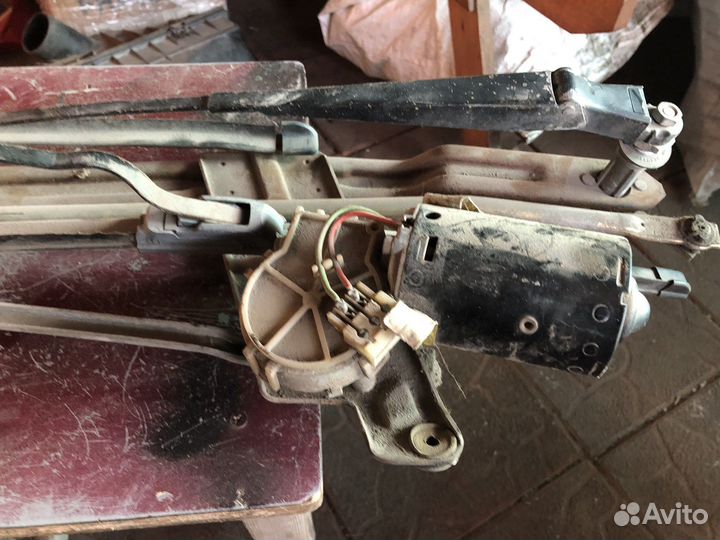 Трапеция дворников VW Golf 2 II