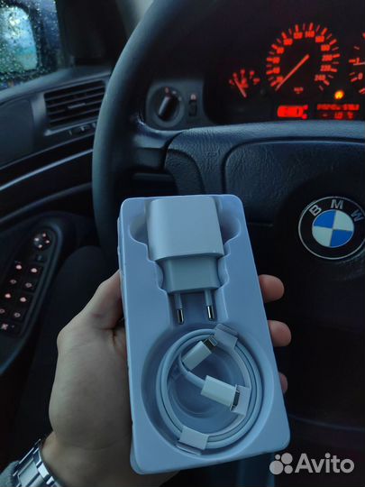 Быстрая зарядка для айфон 20w