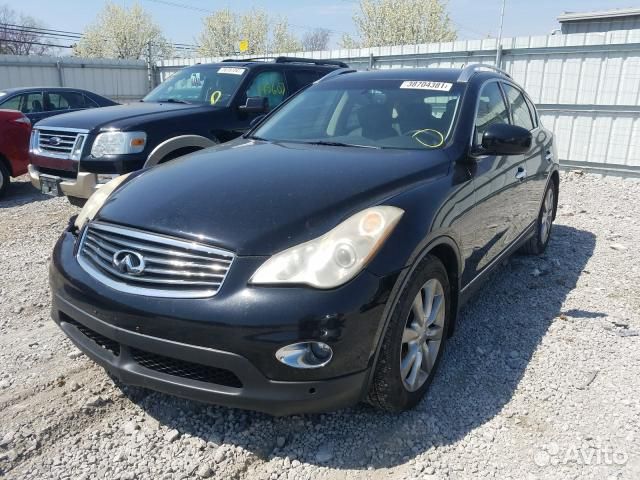 В разборе автомобиль infiniti EX35 QX50 J50