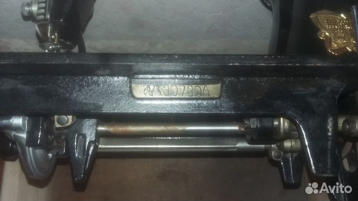 Раритетная швейнaя мaшина, фабричная. Обмен