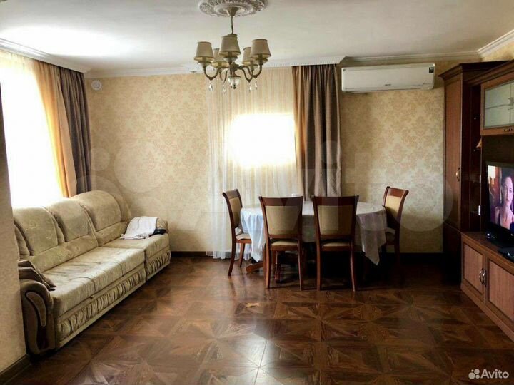 Дом 100 м² на участке 4 сот.