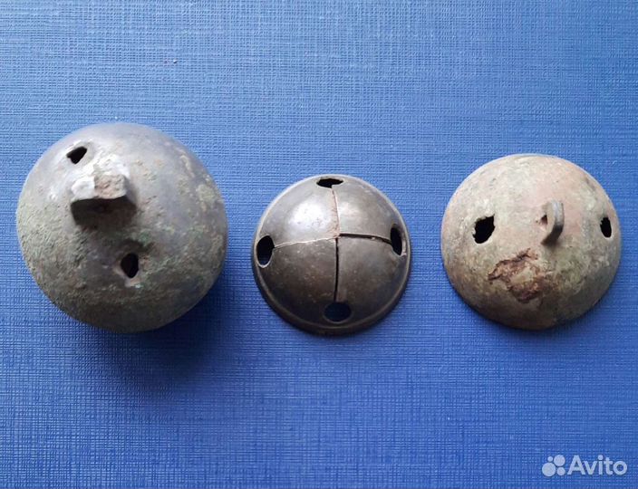 Старинный бубенчик