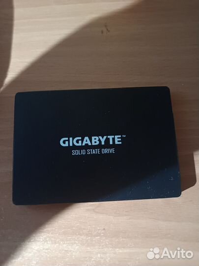 Gigabyte SSD 240 GB