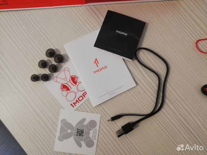 Наушники 1more Spread head VR BT In-Ear Headphones