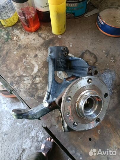 Поворотный кулак на skoda octavia a7