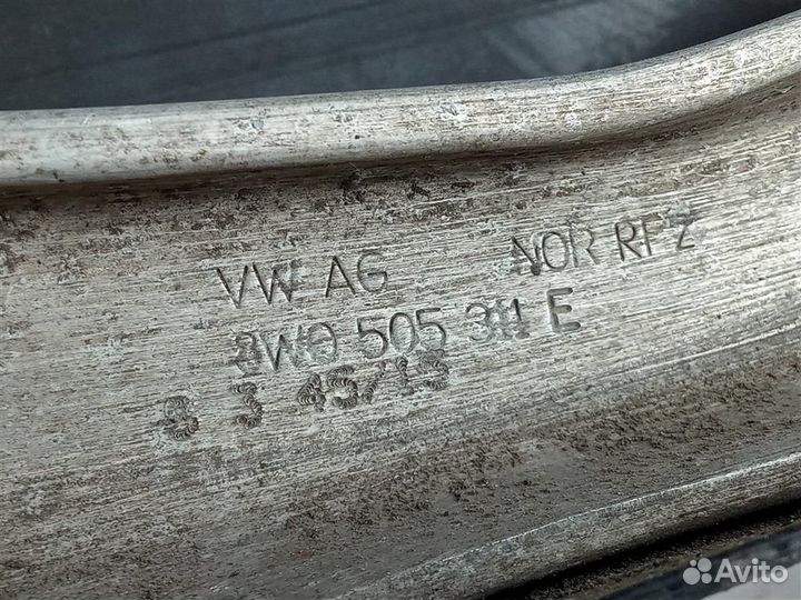 Рычаг задний нижний Audi A4 (B9) 8W 2016