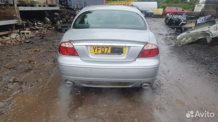 Разбирается jaguar S-type 2007 год на запчасти
