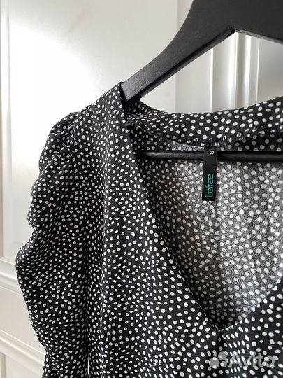 Платье в горошек