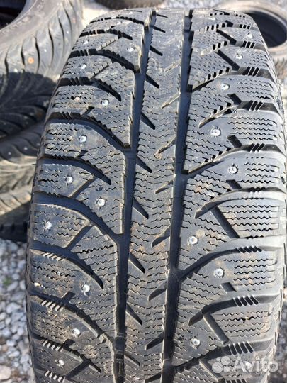 Bridgestone Ice Cruiser 7000S 205/60 R16