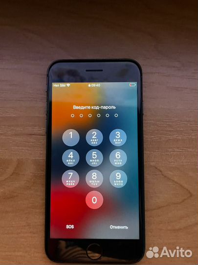 iPhone 8, 64 ГБ