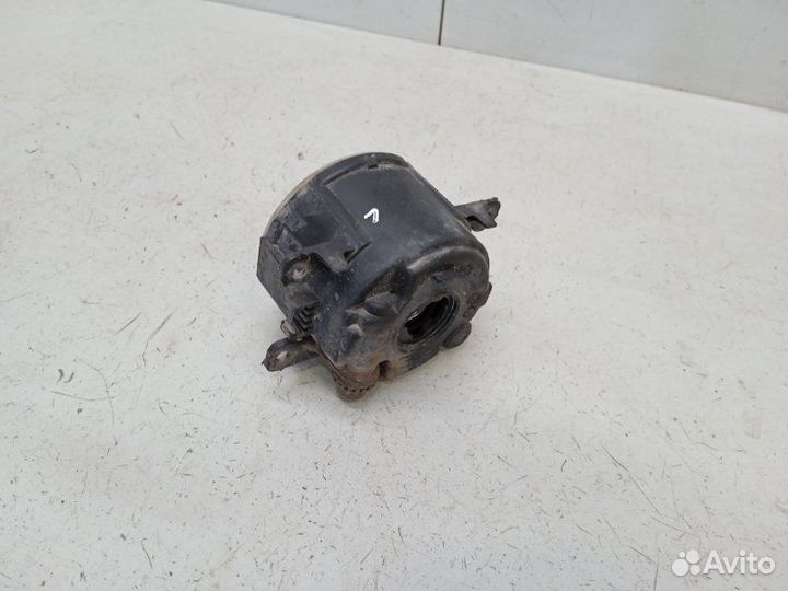 Фара противотуманная Nissan Navara D40 2.5 2008