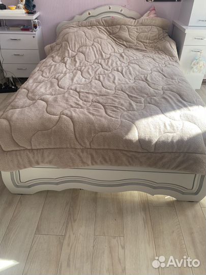 Комплект детской мебели для девочки