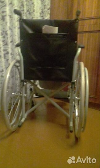 Кресло каталка с санитарным оснащением