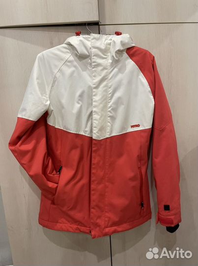 Куртка для сноуборда женская