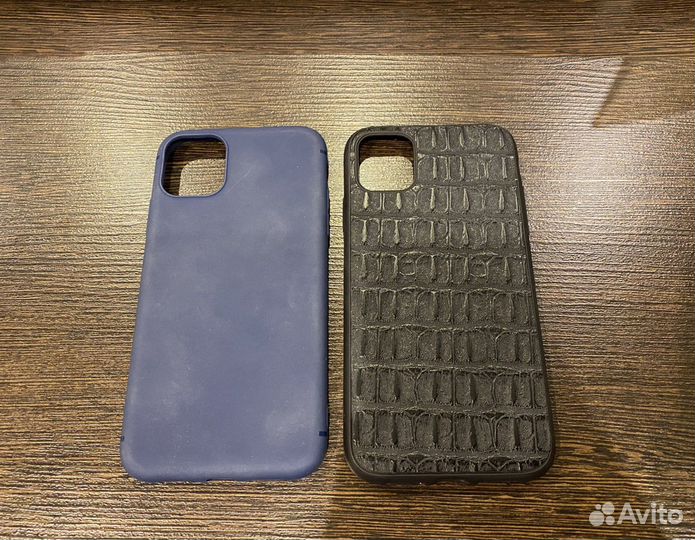 Чехлы на iPhone 11