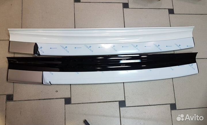 Lexus LX570/450d Накладка на задний бампер W4QE9