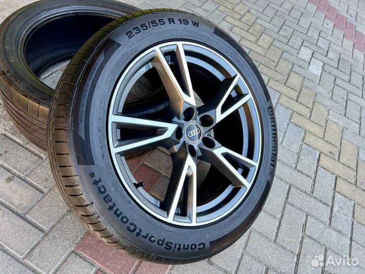 Колеса Audi Q5 SQ5 R19 оригинал новые лето