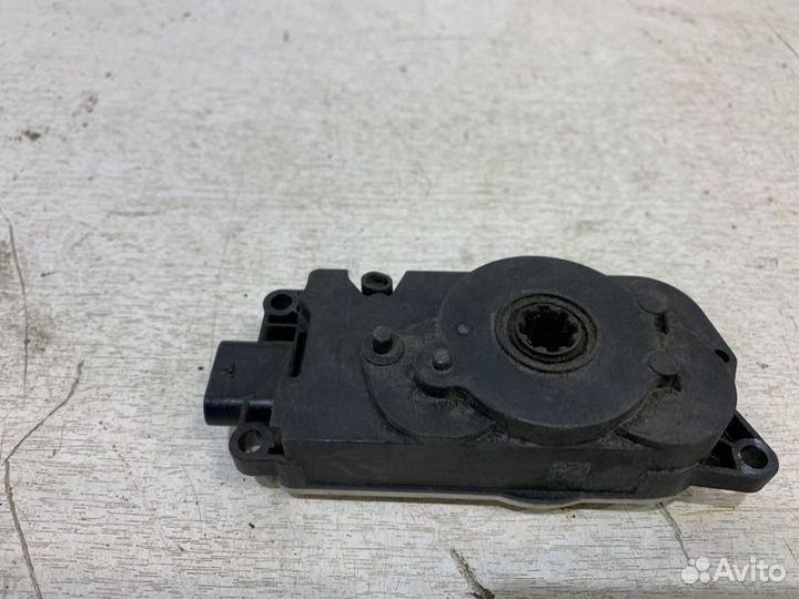 Моторчик заслонки радиатора передний Bmw 3Er G20 С