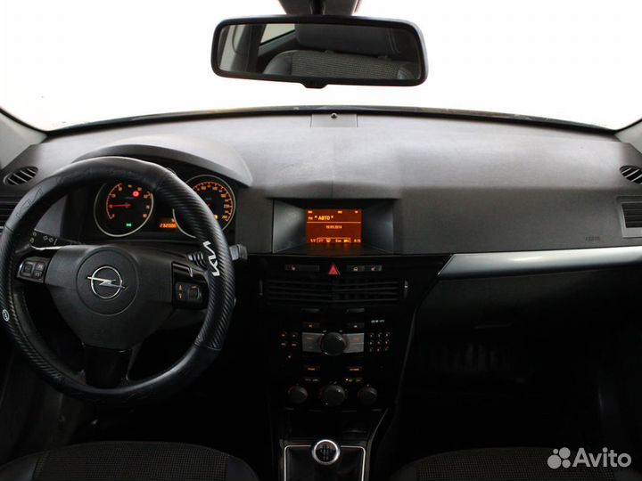 Opel Astra 1.8 МТ, 2014, 231 900 км