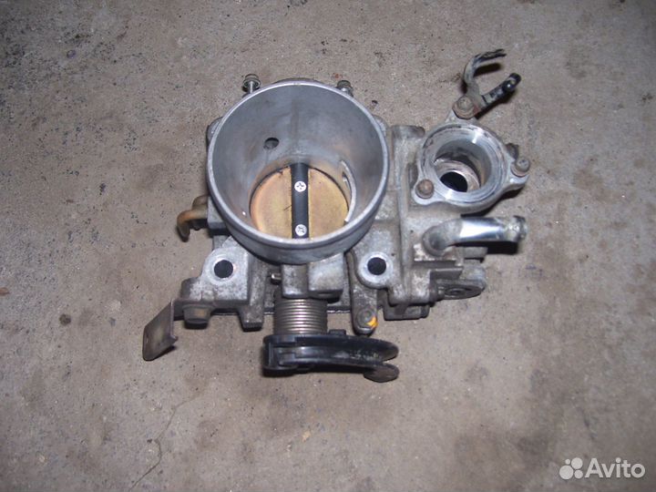Mitsubishi Lancer 9 дроссельная заслонка 1.3-1.6