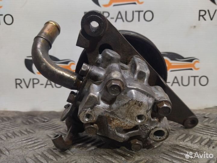 Насос гидроусилителя Mazda 626 GE 2.0 1992-1997