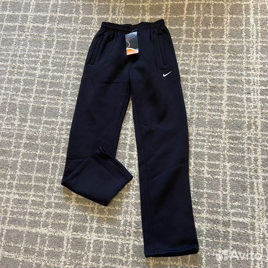 Спортивные штаны на флисе