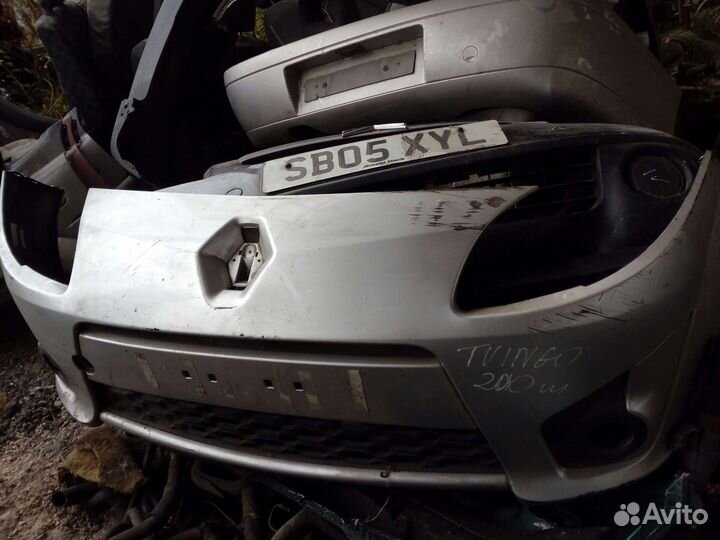 Бампер передний renault twingo
