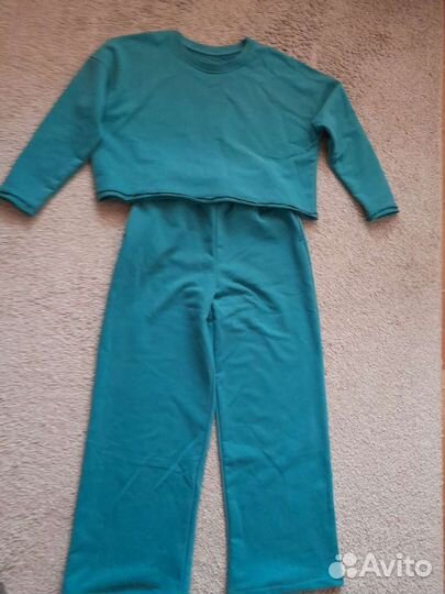 Спортивный костюм