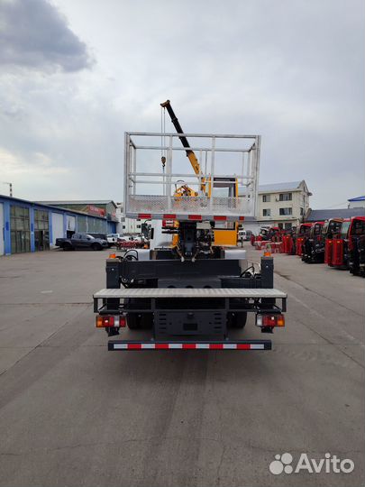 Автовышка 32 метра с кабиной