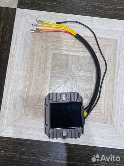 Регулятор напряжения для лодочных моторов