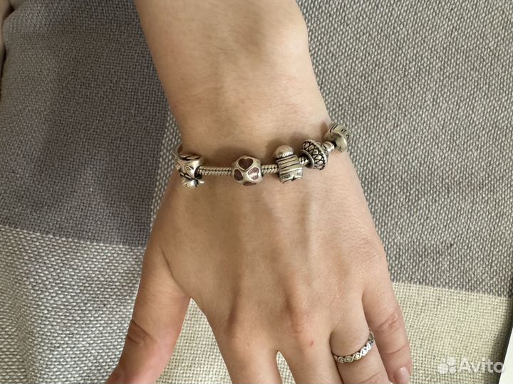 Браслет Pandora с шармами