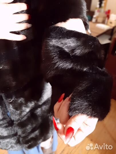 Шуба норковая с капюшоном 44 46