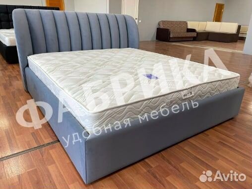 Кровать стильная