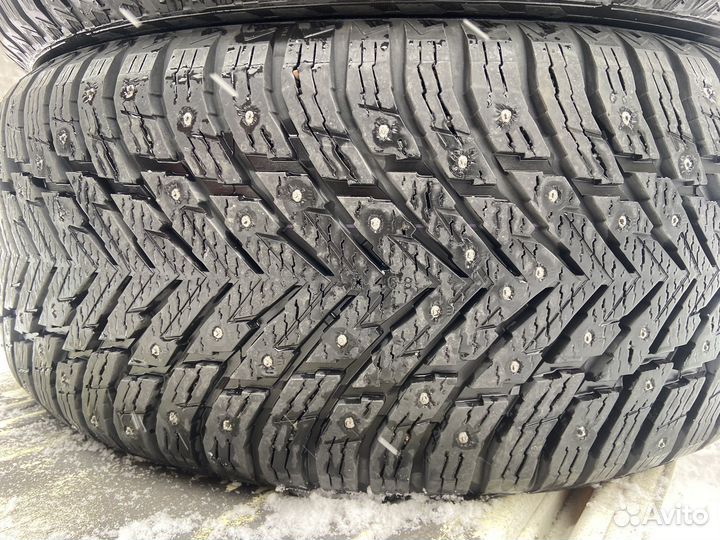 Nokian Tyres Hakkapeliitta 10p SUV 275/50 R20