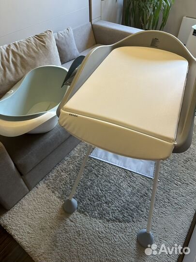 Пеленальный столик с ванночкой beaba