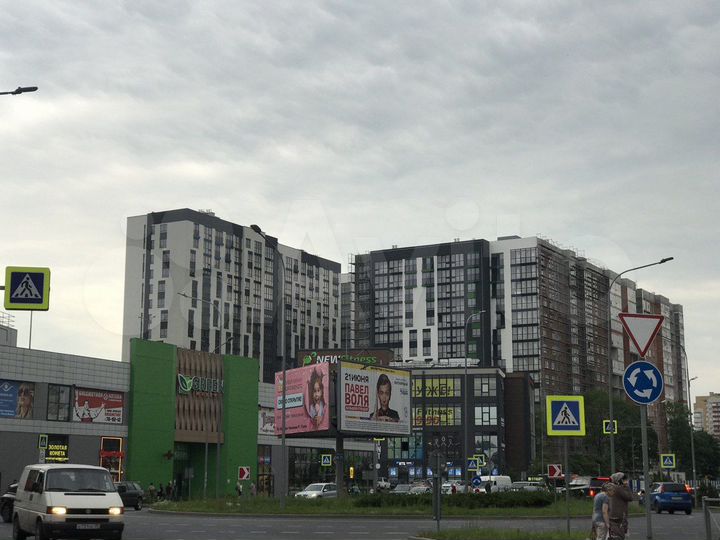 2-к. квартира, 66,9 м², 15/17 эт.